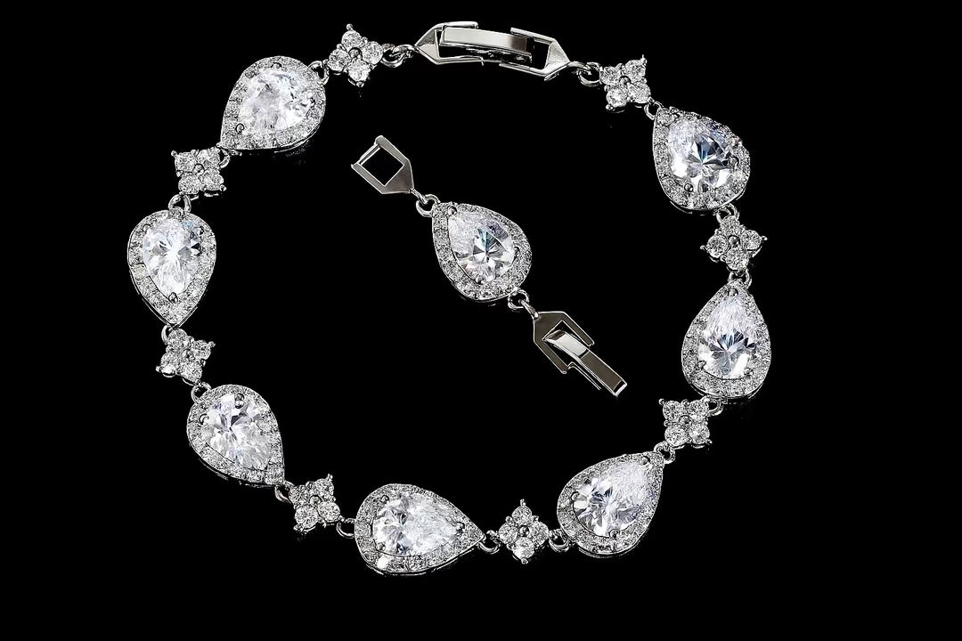 AGGIUNGI 2, PAGHI SOLO 1